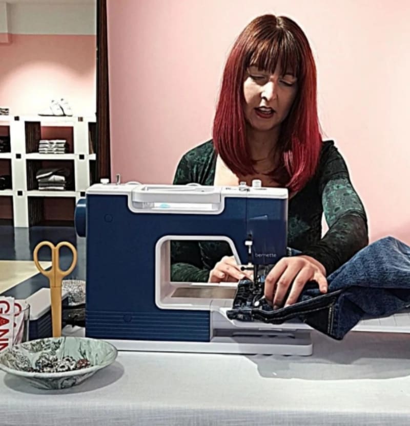 Rent a Sewing Machine — photo 1