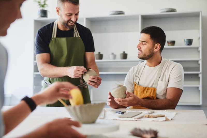 Queer pottery taster class — photo 1