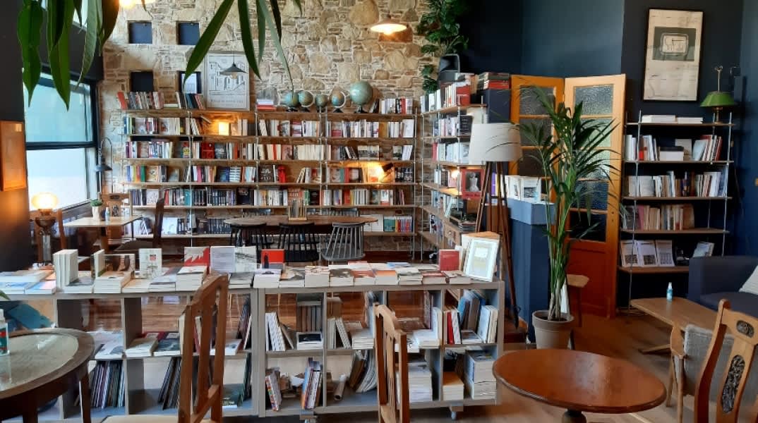 Zatopek book cafe, Kallithea