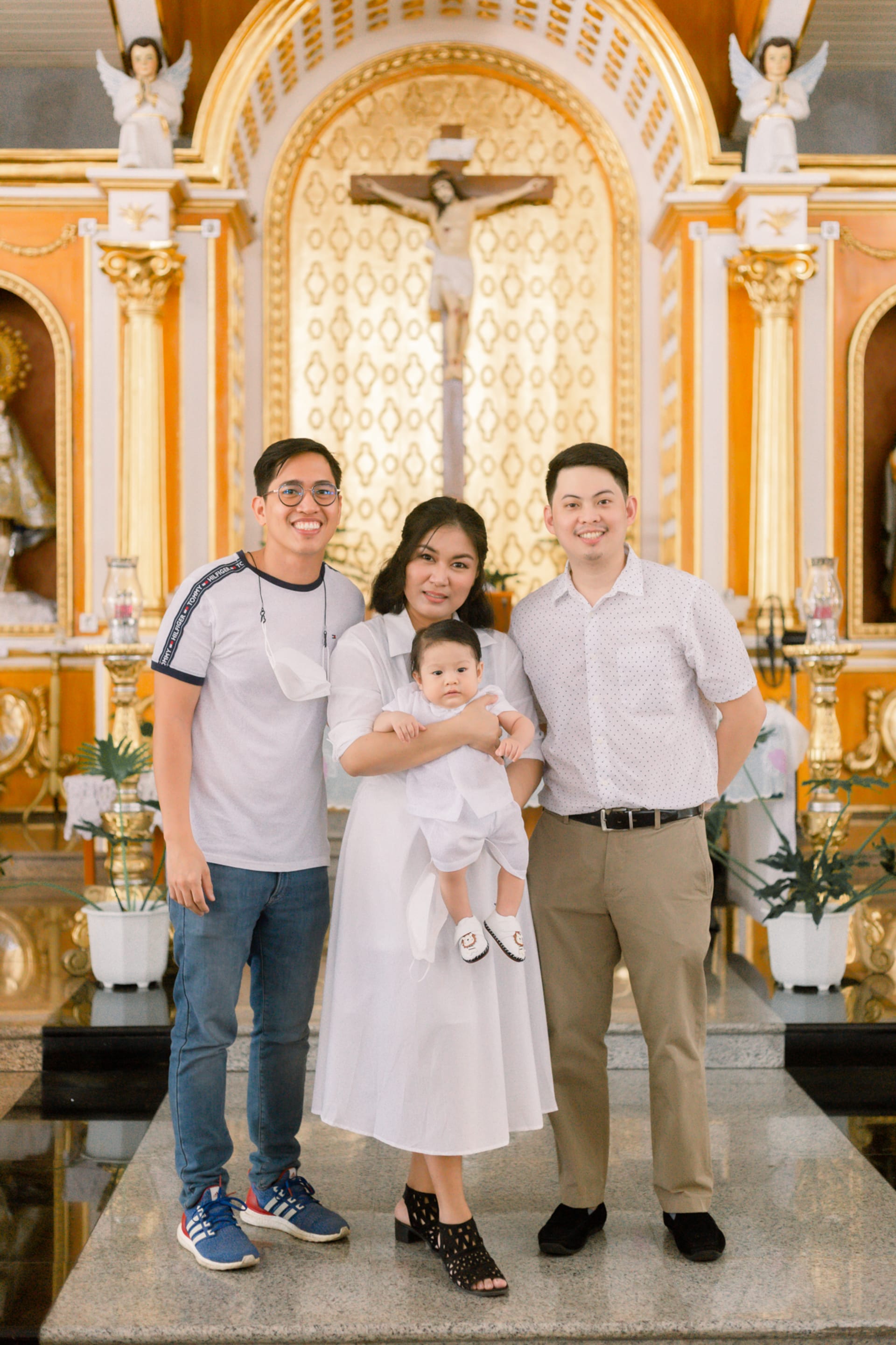 Uno's baptismal image