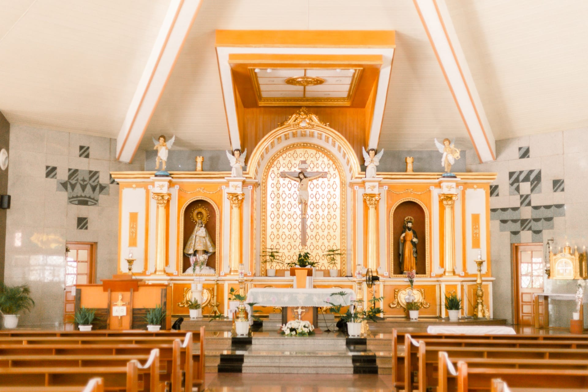 Uno's baptismal image