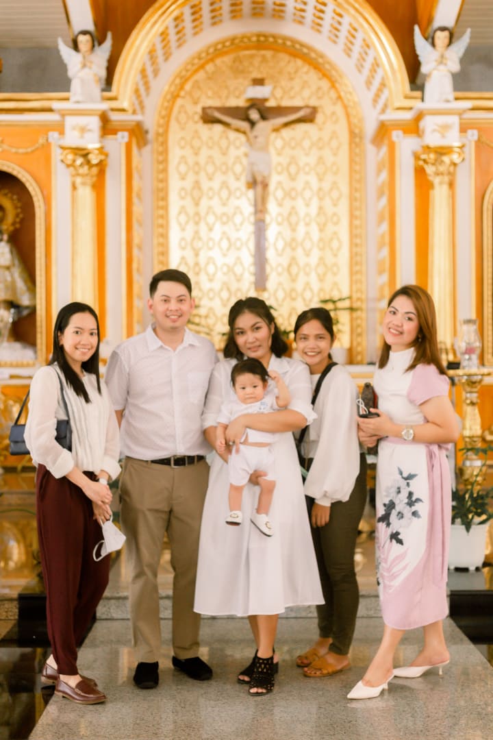 Uno's baptismal photo