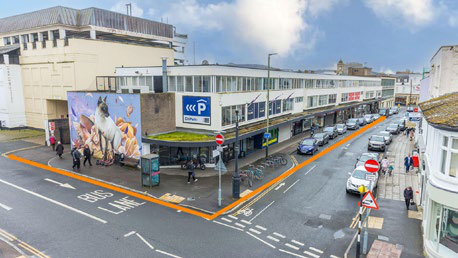 Cheltenham Parade - Town Centre Retail