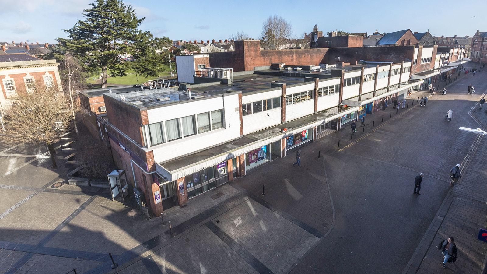 Barry Retail Parade - Holton Road Prime Location