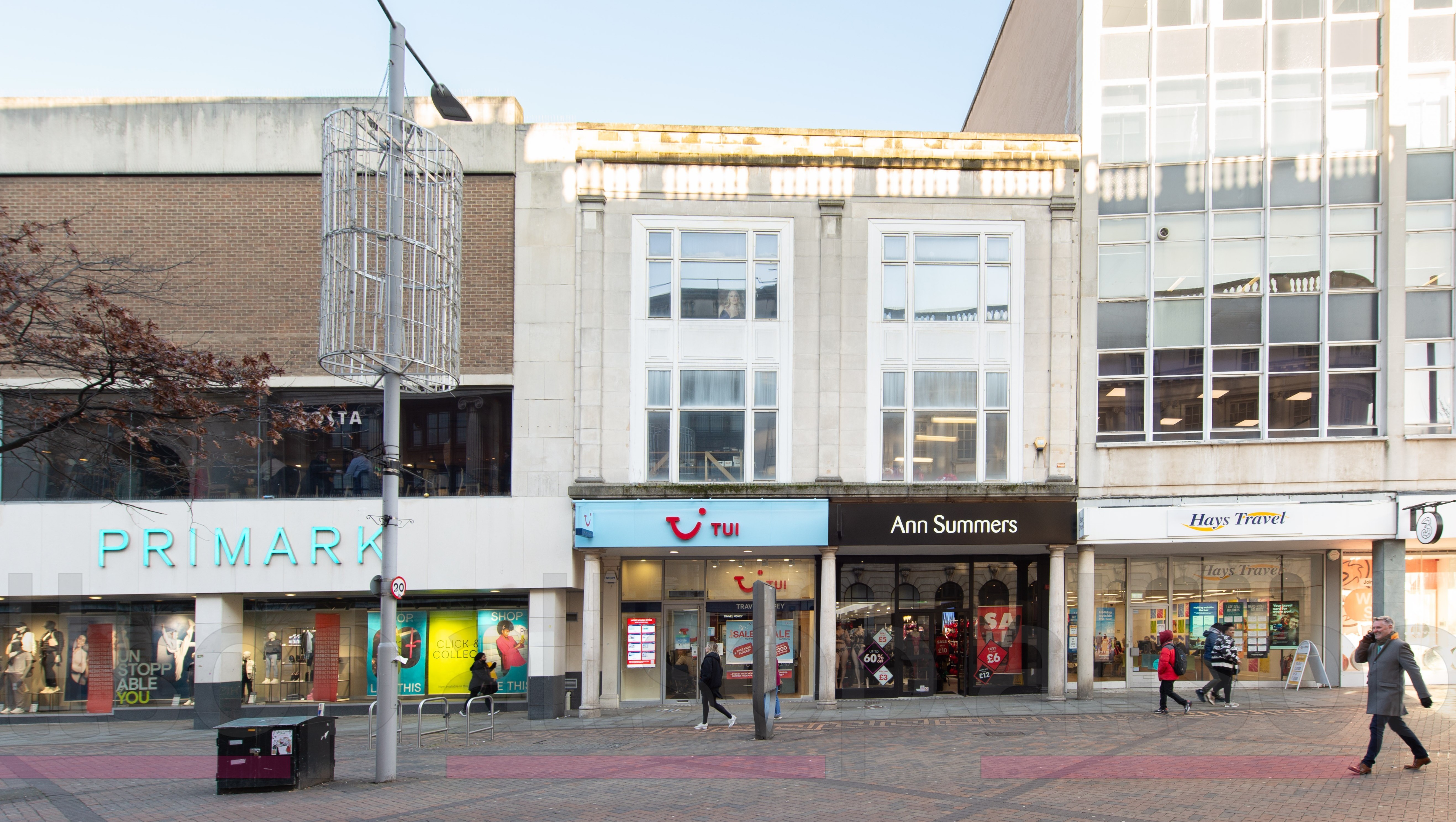 Long Row Nottingham - Prime Retail Location