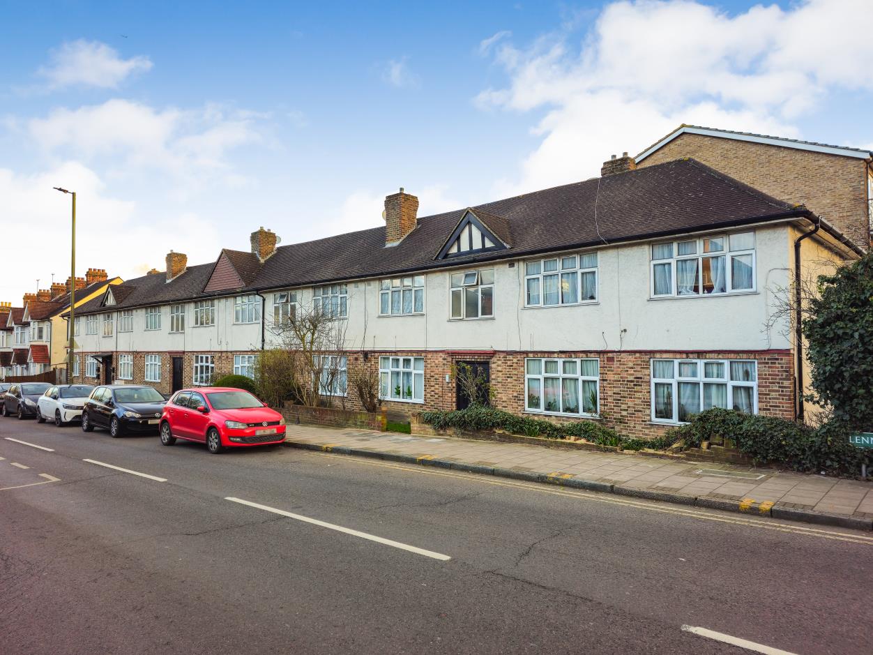 Newlands Croft - Residential Complex