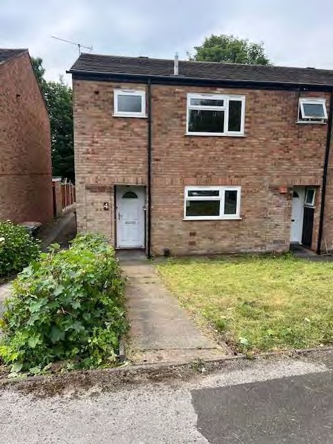 4 Rowland Gardens, Walsall
