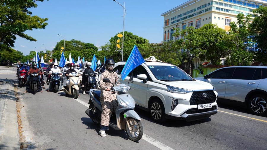 Diễu hành, cổ động, tuyên truyền Hưởng ứng Ngày Thế giới không khói thuốc lá và Tuần lễ Quốc gia không khói thuốc - Ảnh: H.T