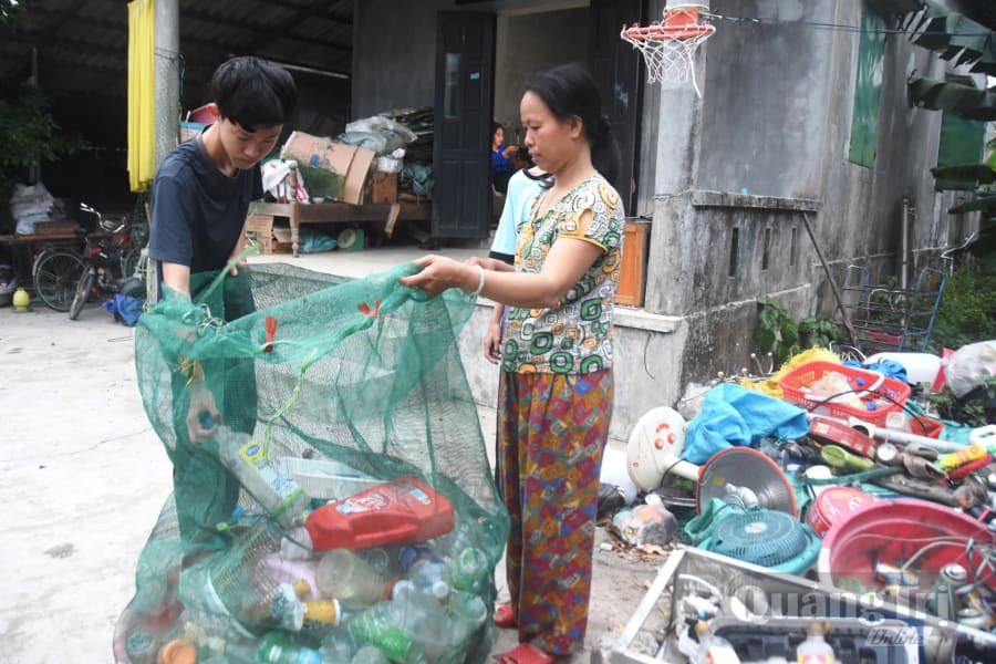 Gia cảnh khó khăn, em Đoàn Đăng Việt vẫn xuất sắc đỗ vào đại học với số điểm cao - Ảnh: Đ.V

  