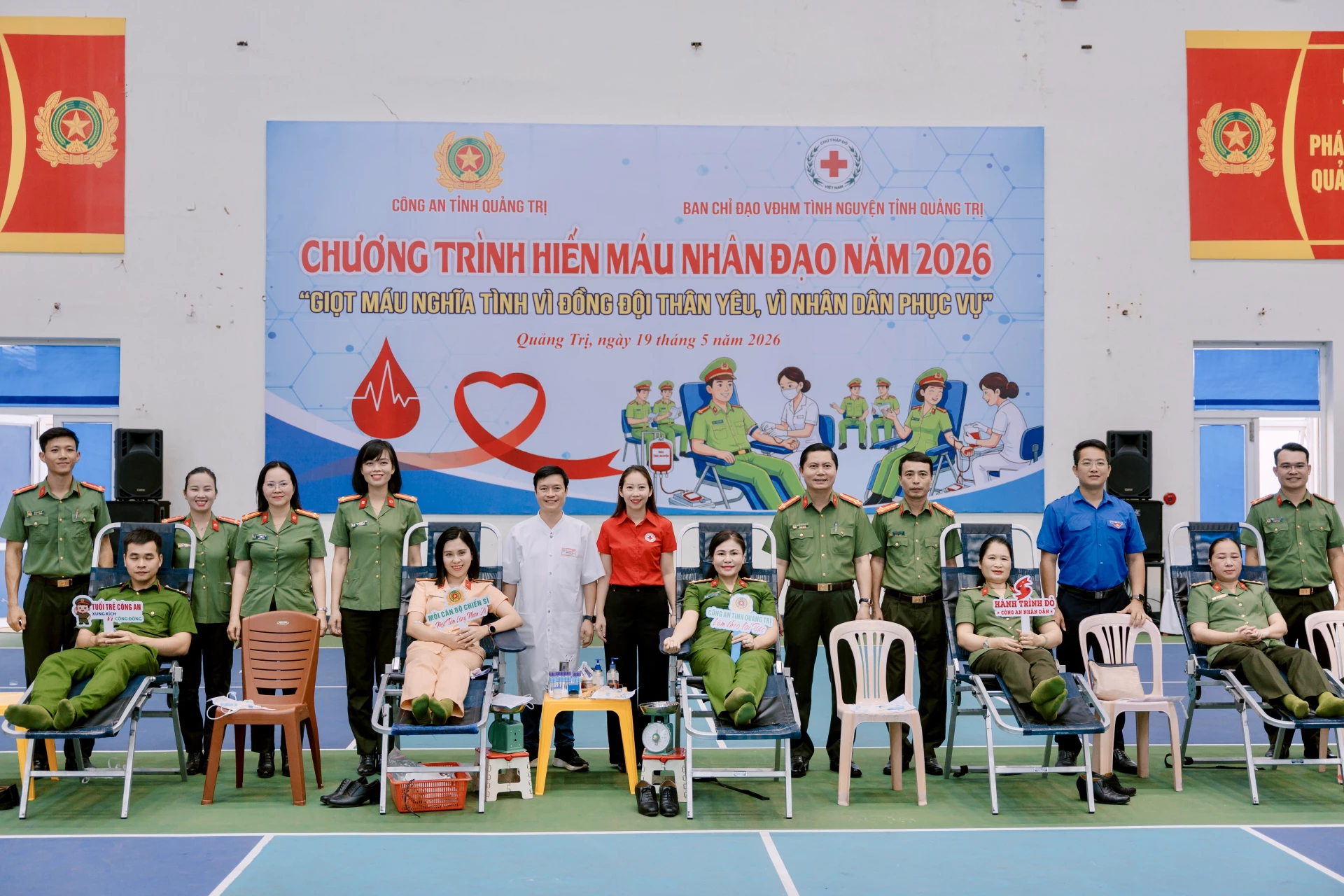 Kể từ khi được kiện toàn, Câu lạc bộ “Ngân hàng máu sống Công an tỉnh” đã tổ chức thành công 3 đợt hiến máu tập trung quy mô lớn, thu về trung bình 400 đơn vị máu mỗi đợt-Ảnh: T.A