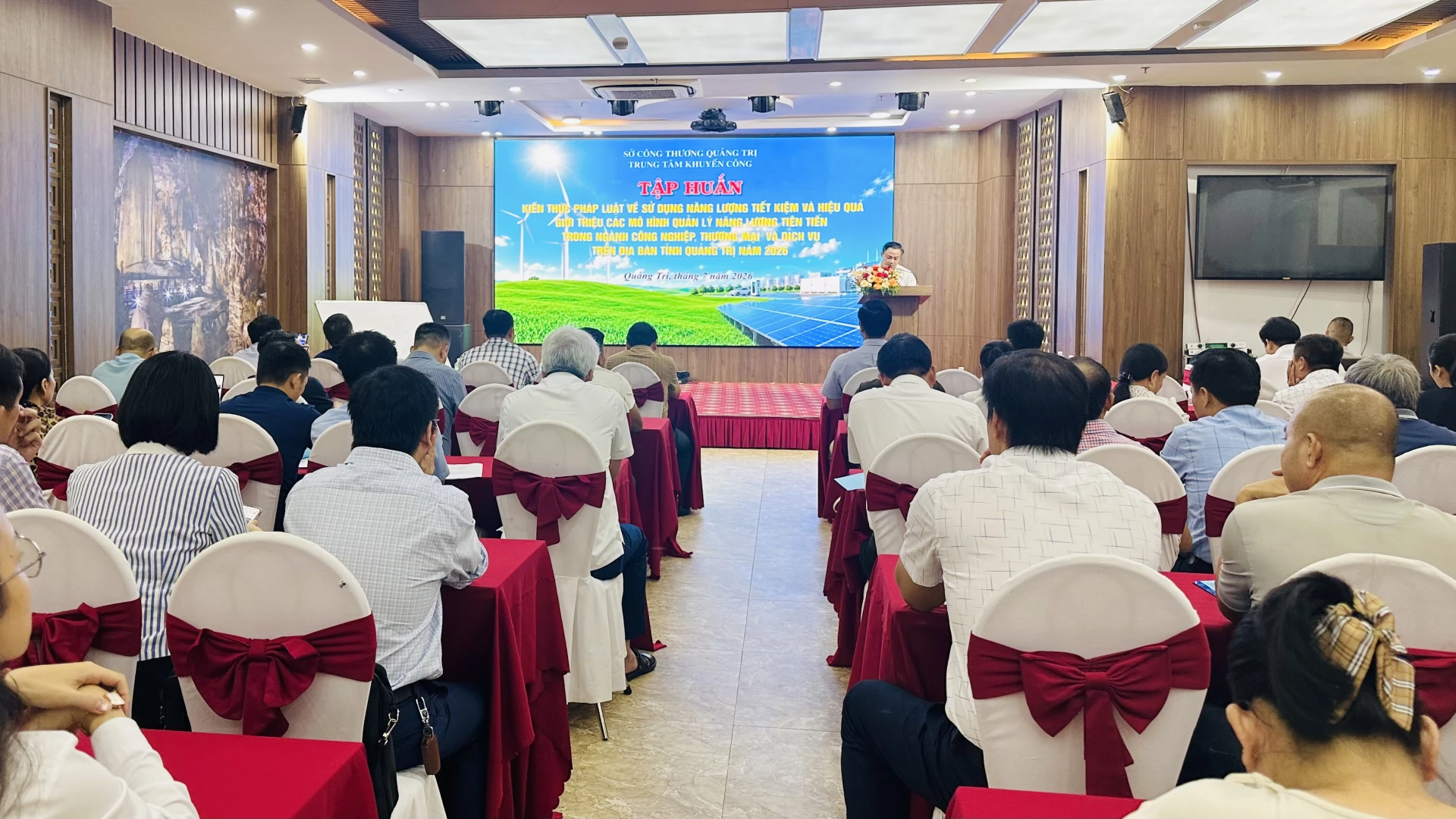  Quang cảnh hội nghị- Ảnh: B.N
