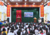Hơn 230 học sinh thi vẽ tranh ‘Biển đảo quê em’: Bùng cháy sáng tạo 2026 Hơn 230 học sinh tham gia cuộc thi vẽ tranh 'Em yêu biển, đảo quê em' năm 2026
