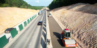 Thay đổi! Cao tốc Cam Lộ-La Sơn đóng cửa sau 17h hàng ngày từ 10/7 Từ 10/7, cao tốc Cam Lộ-La Sơn tạm dừng khai thác sau 17 giờ hằng ngày