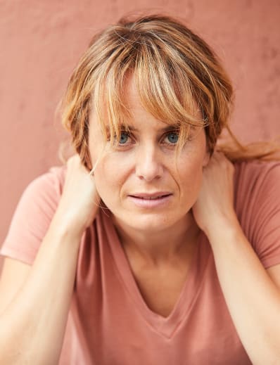 Portrait Anna Pieri Zuercher 4 - AAVC