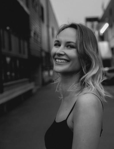 Portrait Sira Topic  4 - AAVC