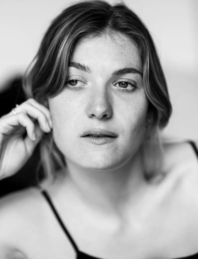Adèle Sierra portrait 6 - AAVC