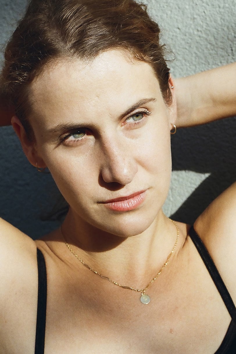 Portrait Jenna Hasse 3 - AAVC