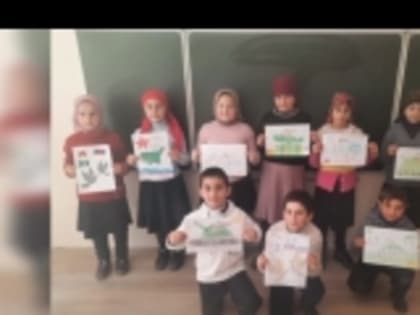 В Цанатлинской школе Гумбета к 23 февраля провели конкурс рисунков