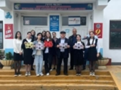 Студенты и преподаватели дагестанского базового медицинского колледжа провели профориентационные беседы в школах Новолакского района
