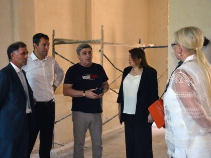 Камил Давдиев ознакомился с ходом проведения капремонта в  школах Махачкалы