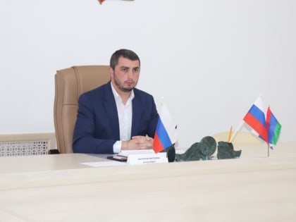 На еженедельной планерке обсудил актуальные вопросы