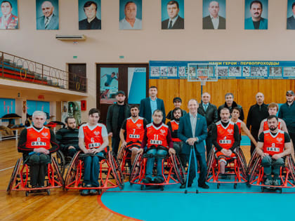 Депутат Гасан Османов посетил тренировку сборной Дагестана по баскетболу на колясках «ДаКИ»