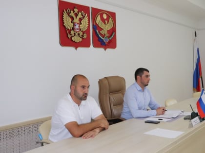 Под председательством Магомеда Шамилова прошло совещание актива района