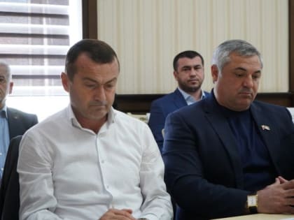 СОСТОЯЛАСЬ ПЕРВОЕ ОРГАНИЗАЦИОННОЕ ЗАСЕДАНИЕ СОБРАНИЯ ДЕПУТАТОВ СЕДЬМОГО СОЗЫВА