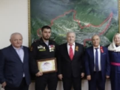 Галип Галипов встретился с участниками СВО Шамилем Исмаиловым и Магомедом Нажмудиновым