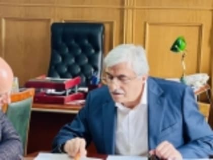Мамати Гамзатов провел еженедельное совещание с участием заместителей