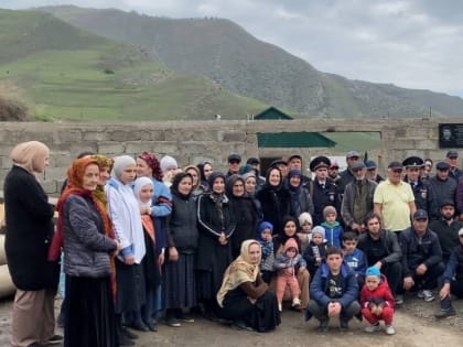 В селе Гидиб открыли мемориальную доску памяти Магомедова Магомеда Абакаровича