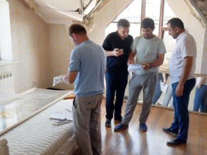 Подателей заявлений о возмещении ущерба просят находиться дома ближайшие дни