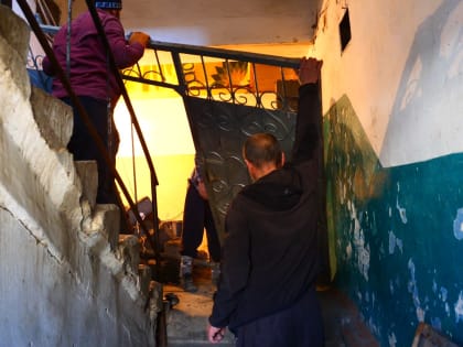 Самозахват внутри подъезда