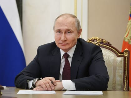 Заур Аскендеров поздравил Владимира Путина с днем рождения