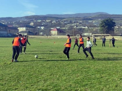 Соревнования по мини-футболу среди школьников состоялись в Кайтагском районе