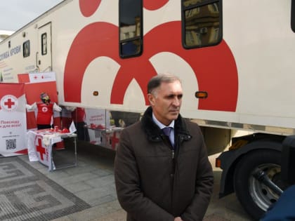 Депутаты Махачкалы участвуют в донорской акции к Дню добровольца