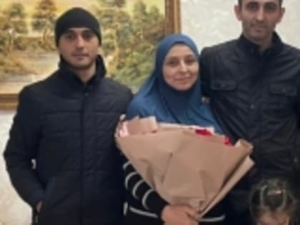 Благородный учитель и достойная мать