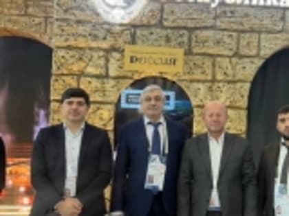 Новолакская делегация отправилась в Москву на муниципальный форум «Малая Родина — Сила России»