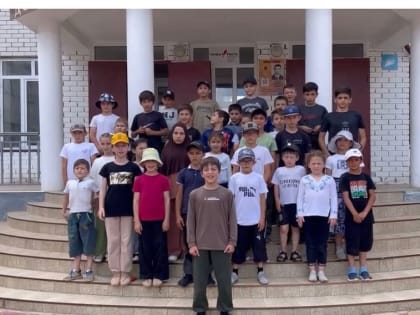 Активисты «Движения Первых» Новолакского района приняли участие во Всероссийской акции «Обратный отсчёт», приуроченной к 60-летнему юбилею полёта в космос Терешковой Валентины Влад