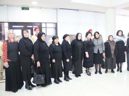 Делегация матерей из Табасаранского района приняла участие в торжественном мероприятии «Слава матери защитника Отечества!»