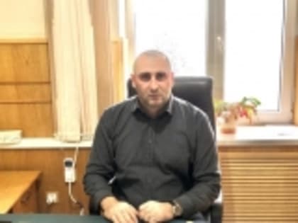 Первый замглавы Новолакского района Султан Хамзатов поздравил жителей с праздником Ураза-байрам