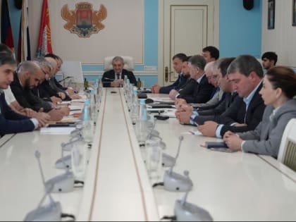 Ризван Газимагомедов обратился в руководству ПАО "Россети – Северный Кавказ" в ходе заседания оперштаба