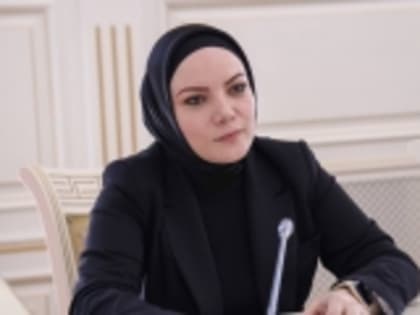 Одна из вдов Асият Магомедова поблагодарила главу РД за инициативу увековечить память участников СВО