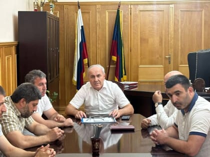 Рабочая встреча в администрации Избербаша