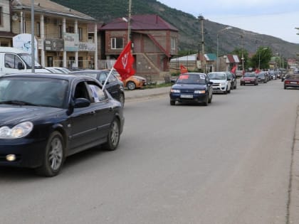 Памяти погибших в СВО военнослужащих в Кайтагском районе посвятили автопробег