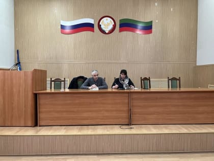 Вопрос о переходе налогоплательщиков на Единый налоговый счет обсудили бухгалтера и экономисты Новолакского района