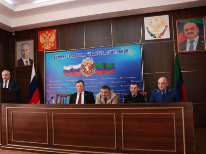 Годовой отчет главы МР «Казбековский район» получил положительную оценку районного Собрания депутатов