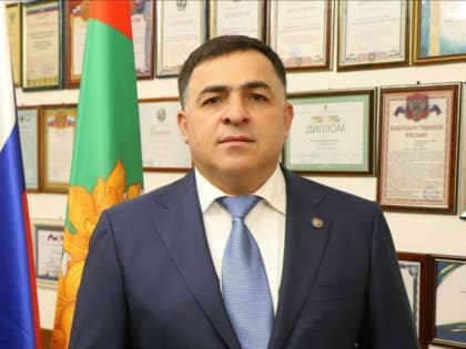 Глава Магарамкентского района Фарид Ахмедов поздравил с Днем местного самоуправления!