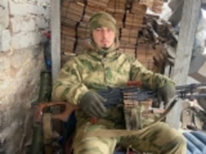 Мобилизованный из Новолакского района помог вытащить раненого штурмовика, пробираясь через минное поле