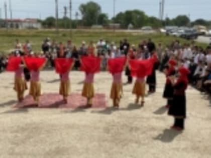 Соцработники Новолакского района организовали праздник ко Дню защиты детей